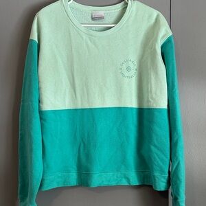 Columbia women’s Two-Tone Green Sweatshirt
